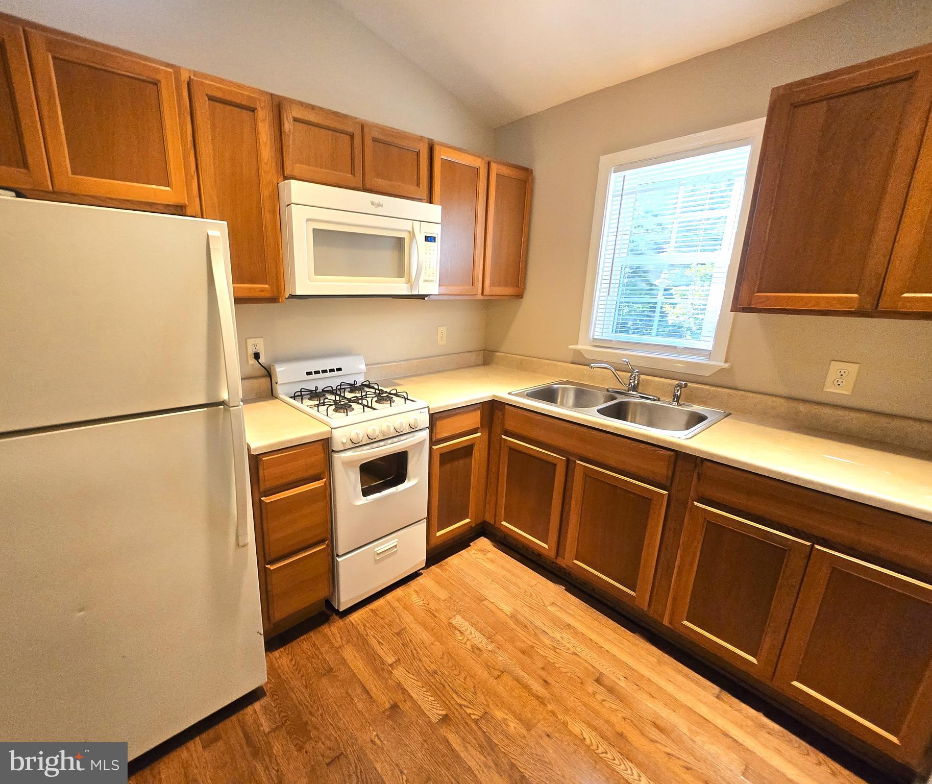 1901 TANYARD HILL RD