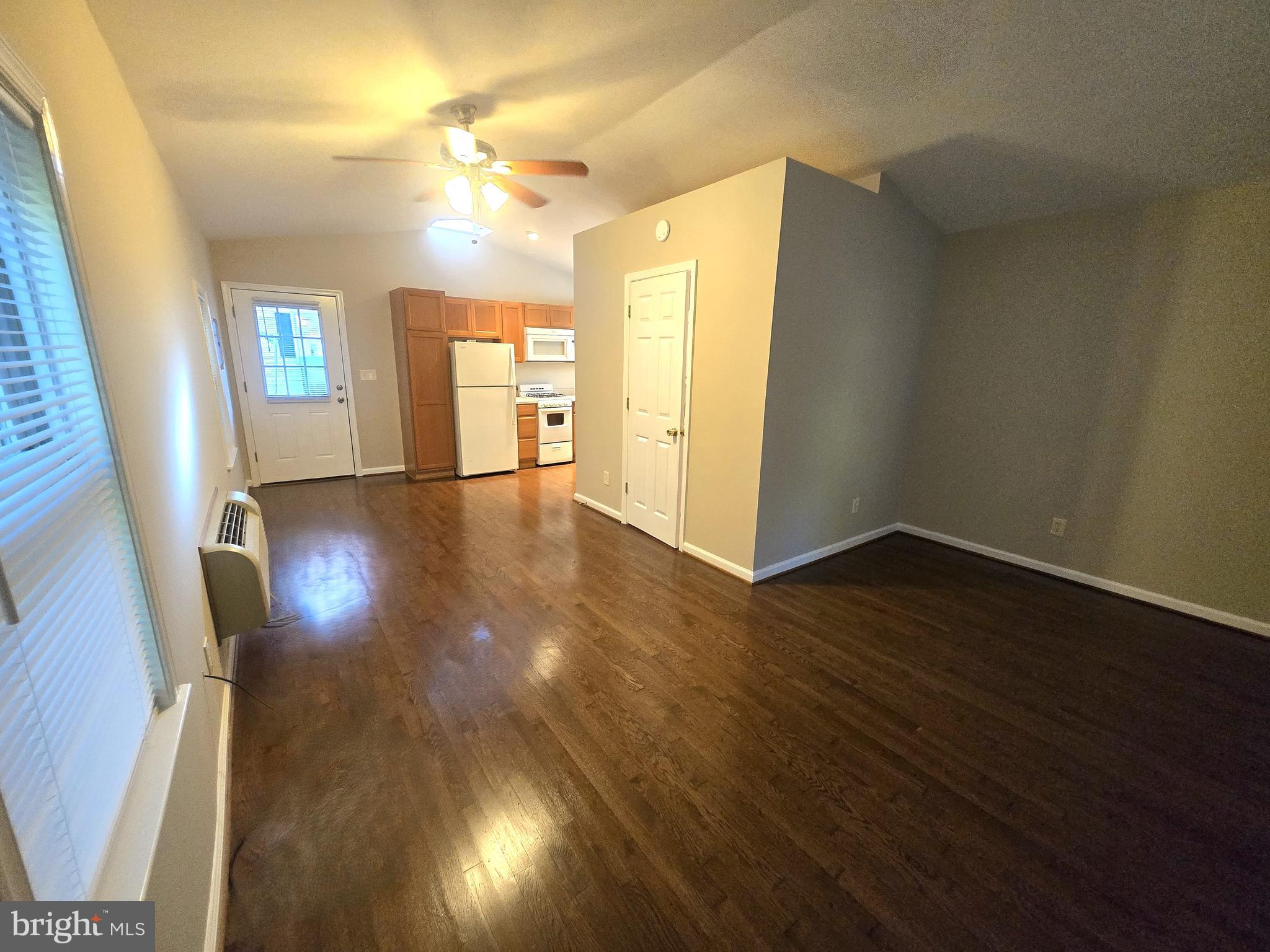 1901 TANYARD HILL RD