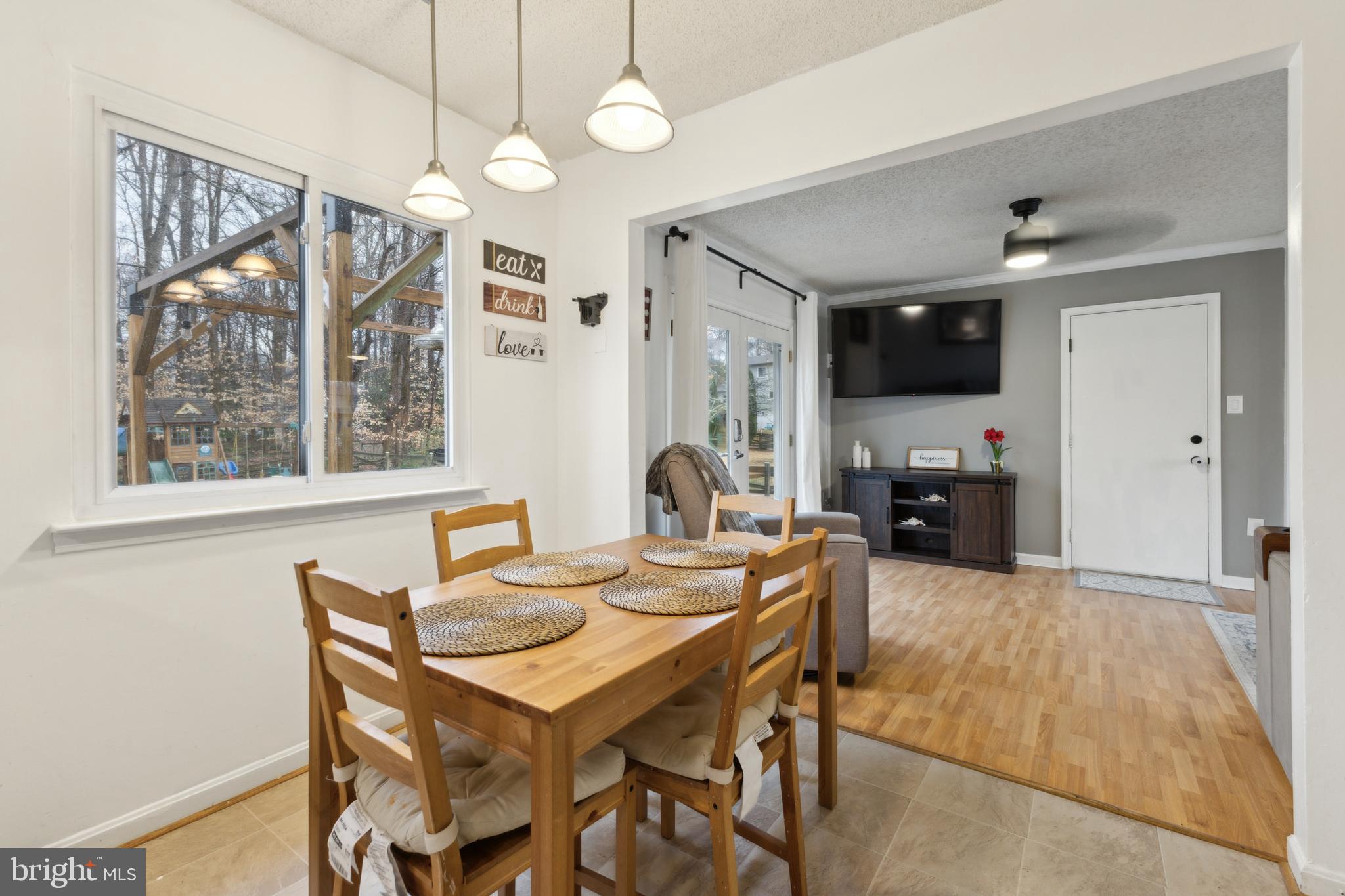 16017 Laconia Cir
