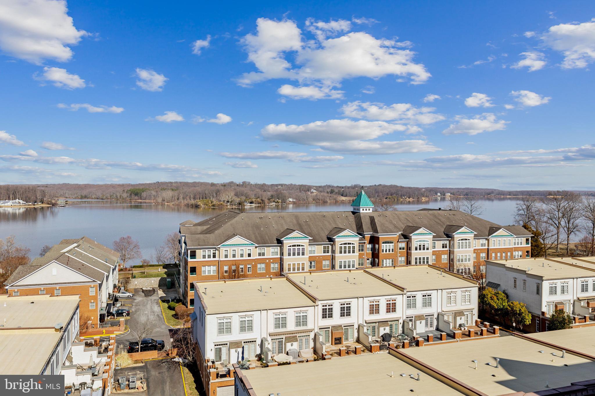 485 HARBOR SIDE ST #904