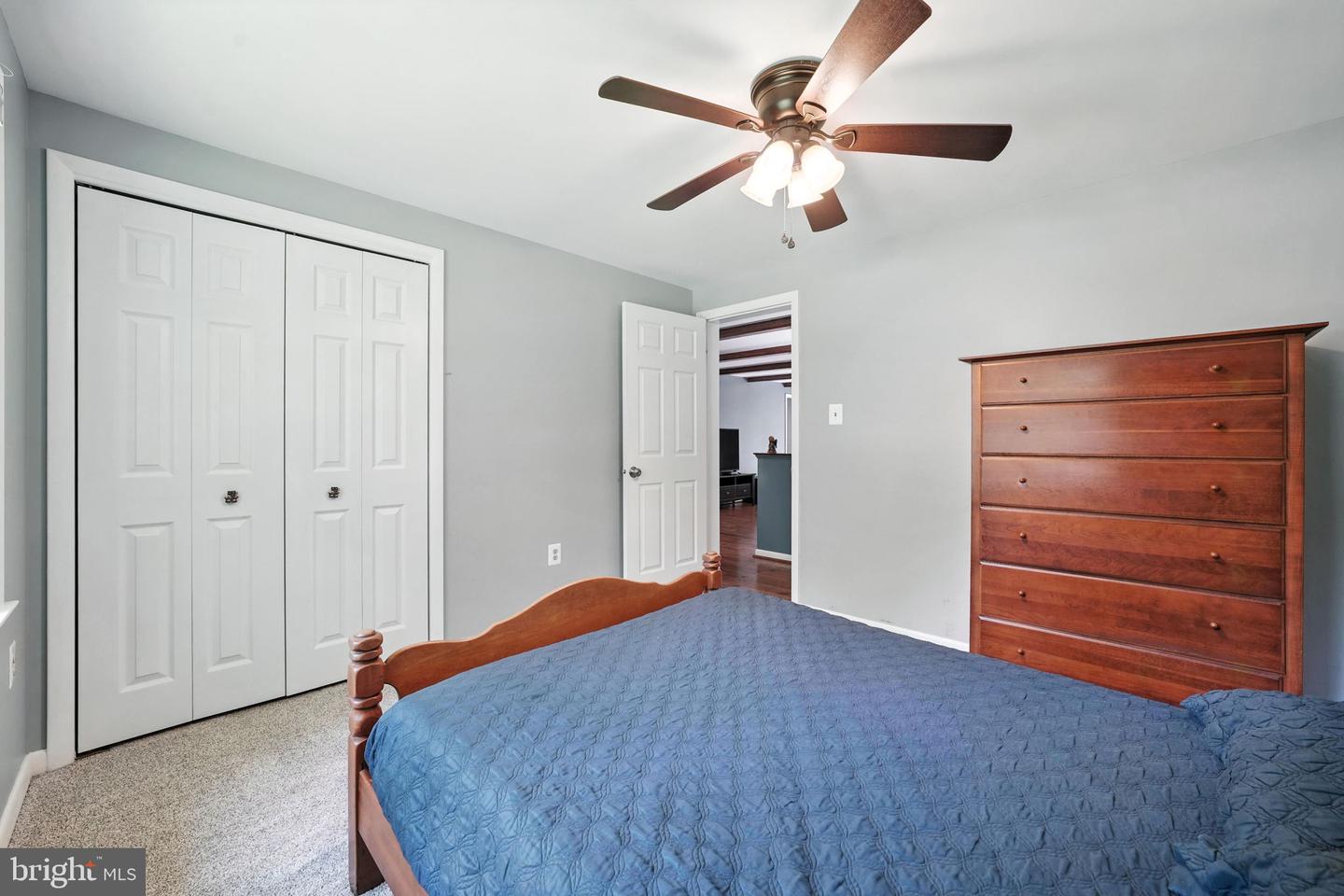 10282 Greystone Rd
