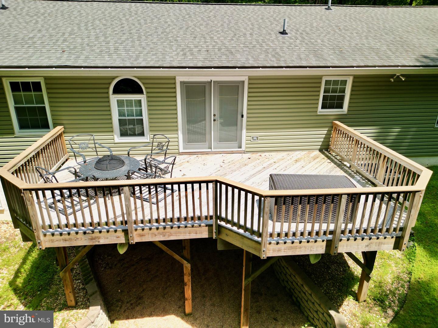 10282 Greystone Rd