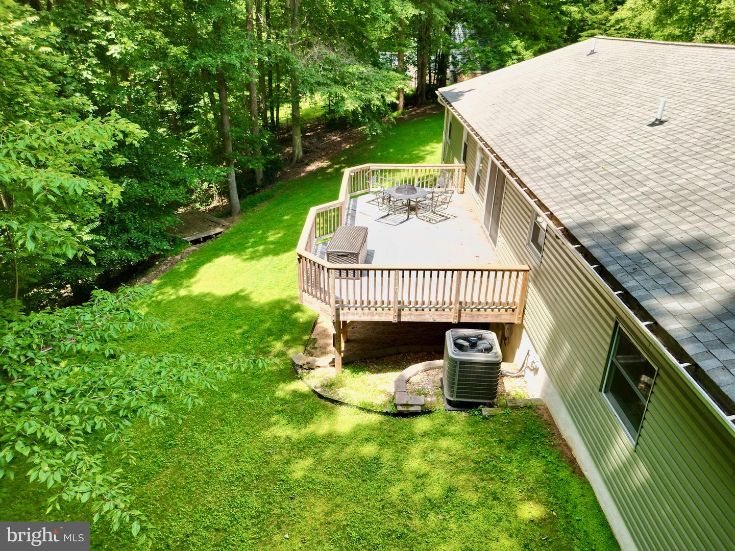 10282 Greystone Rd