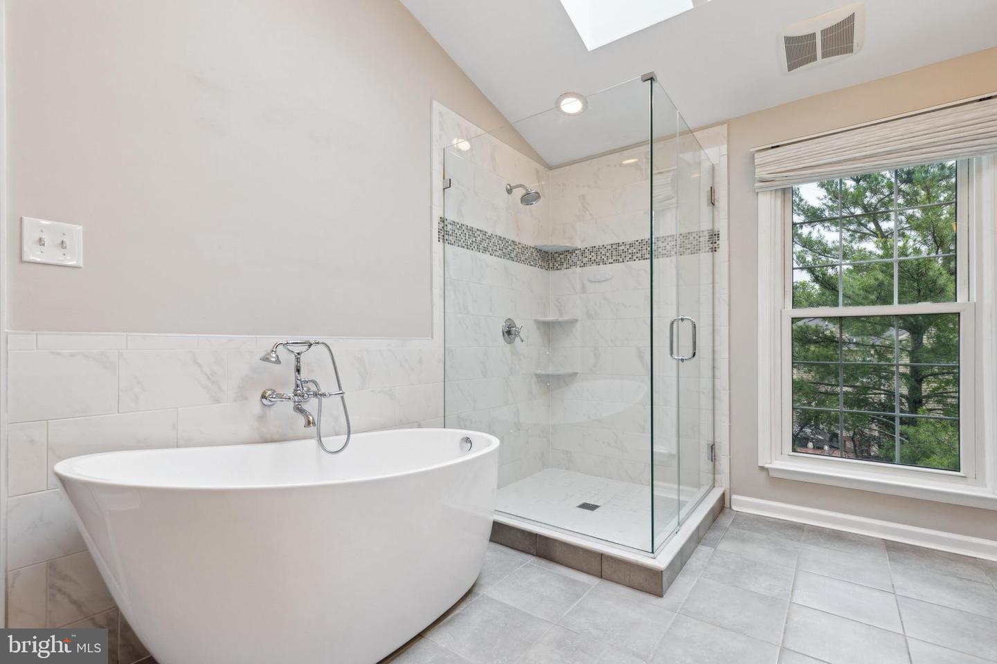 2802 NOBLE FIR CT