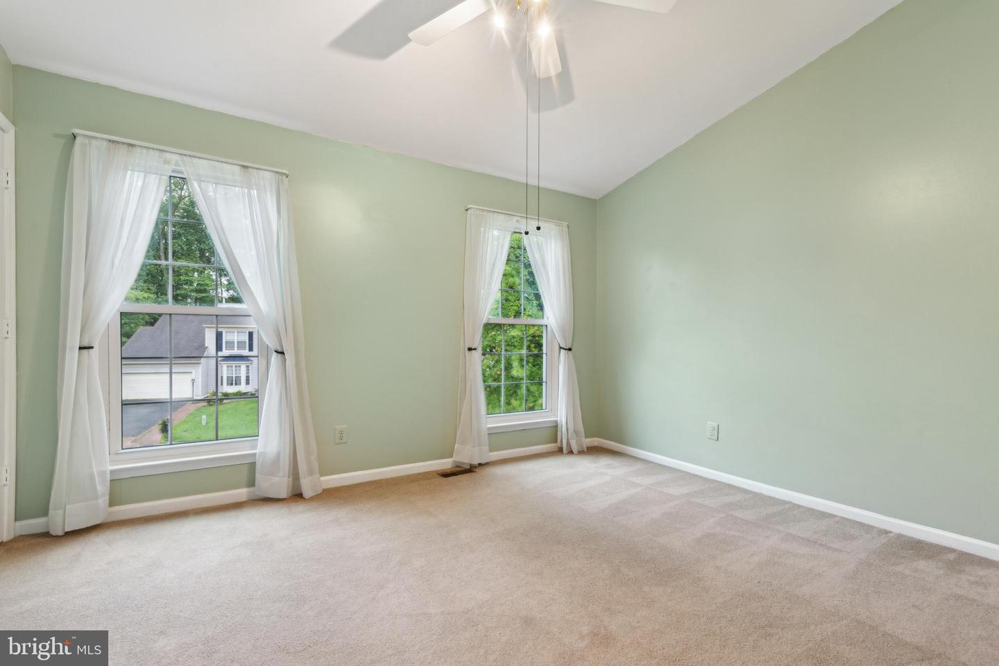2802 NOBLE FIR CT