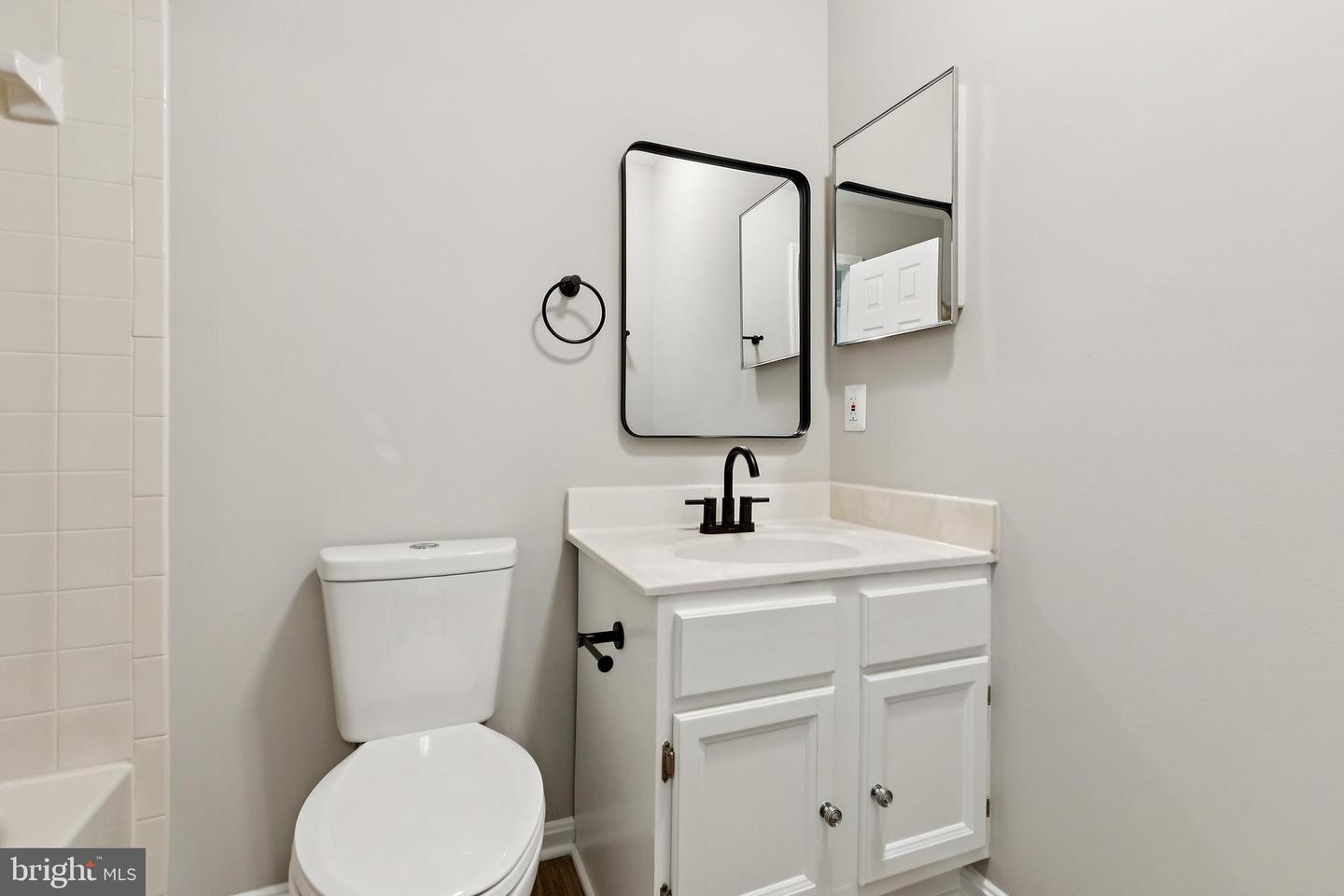 4682 Joanna Ct