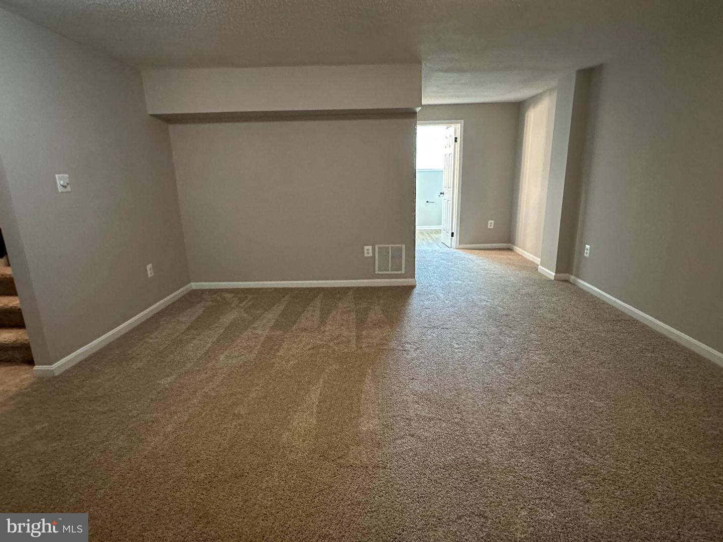 4682 Joanna Ct