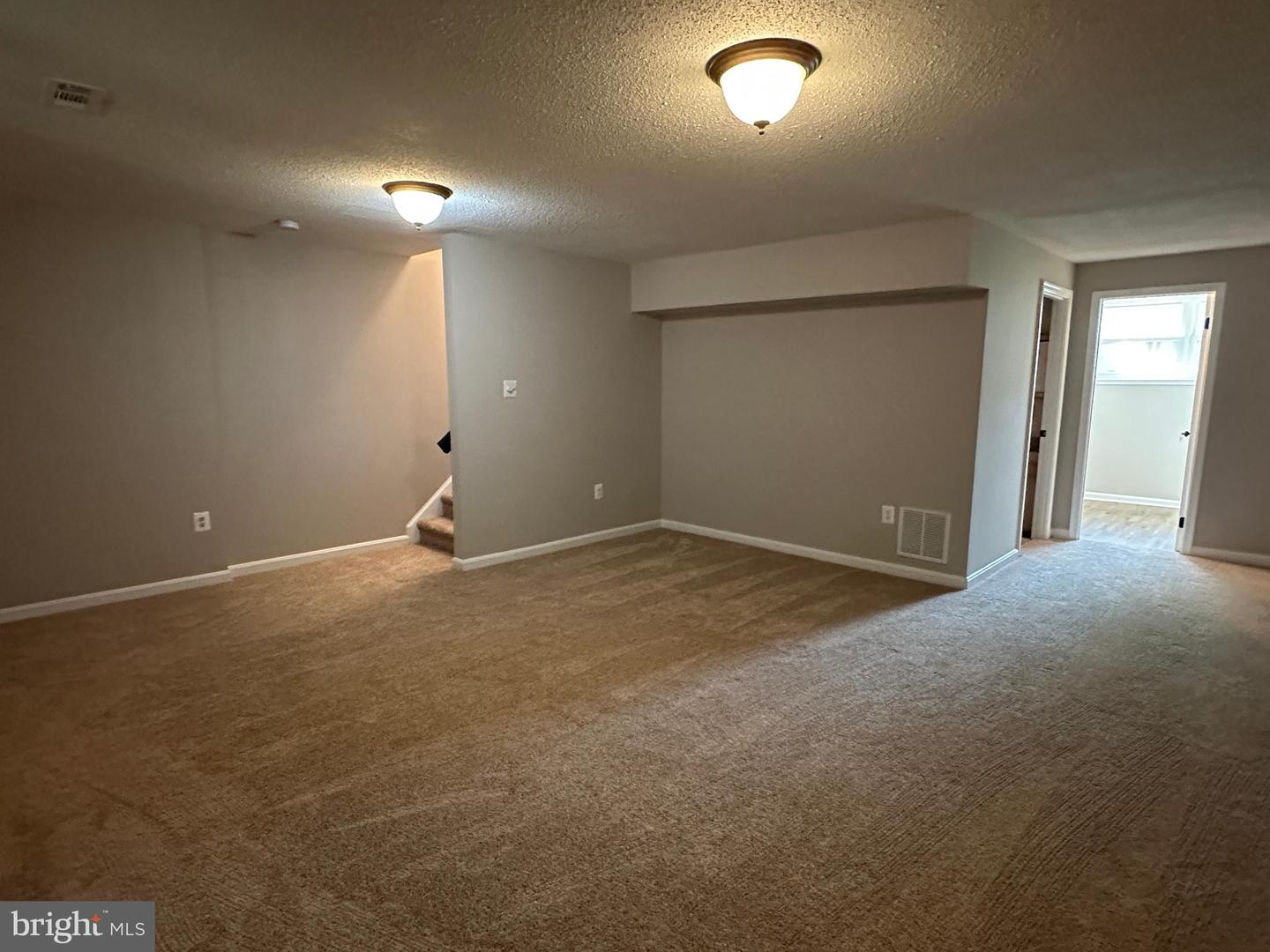 4682 Joanna Ct