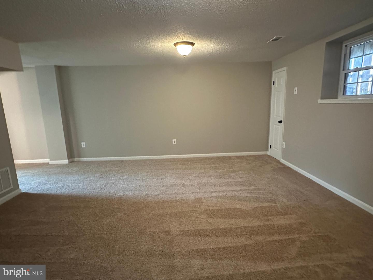 4682 Joanna Ct