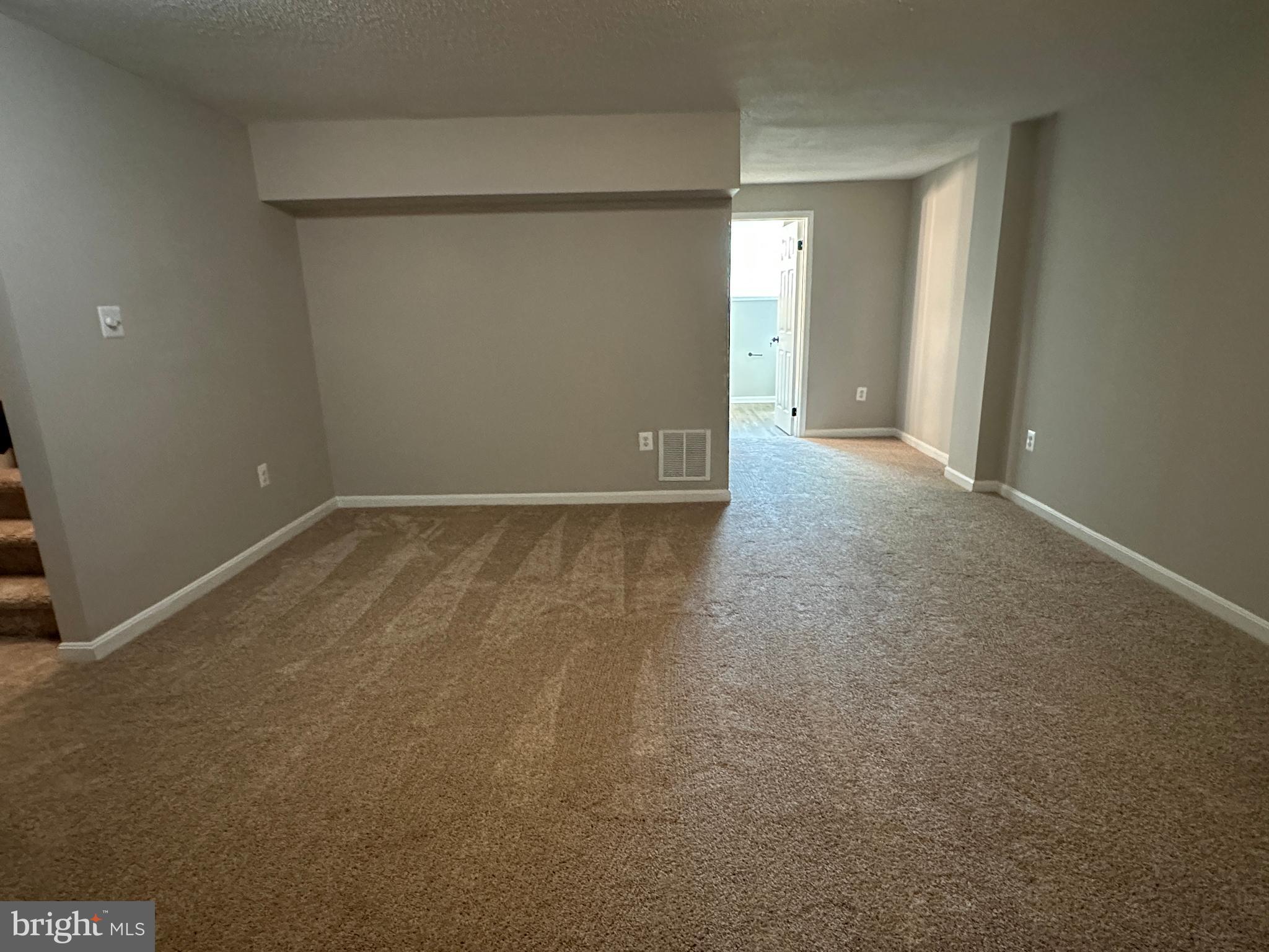 4682 Joanna Ct