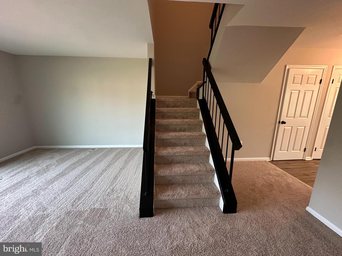 4682 Joanna Ct