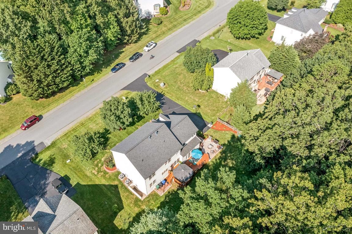7834 MEADOWGATE DRIVE