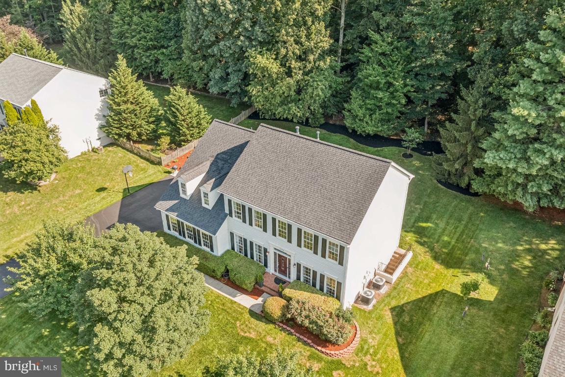 7834 MEADOWGATE DRIVE