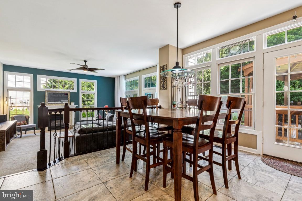 7834 MEADOWGATE DRIVE