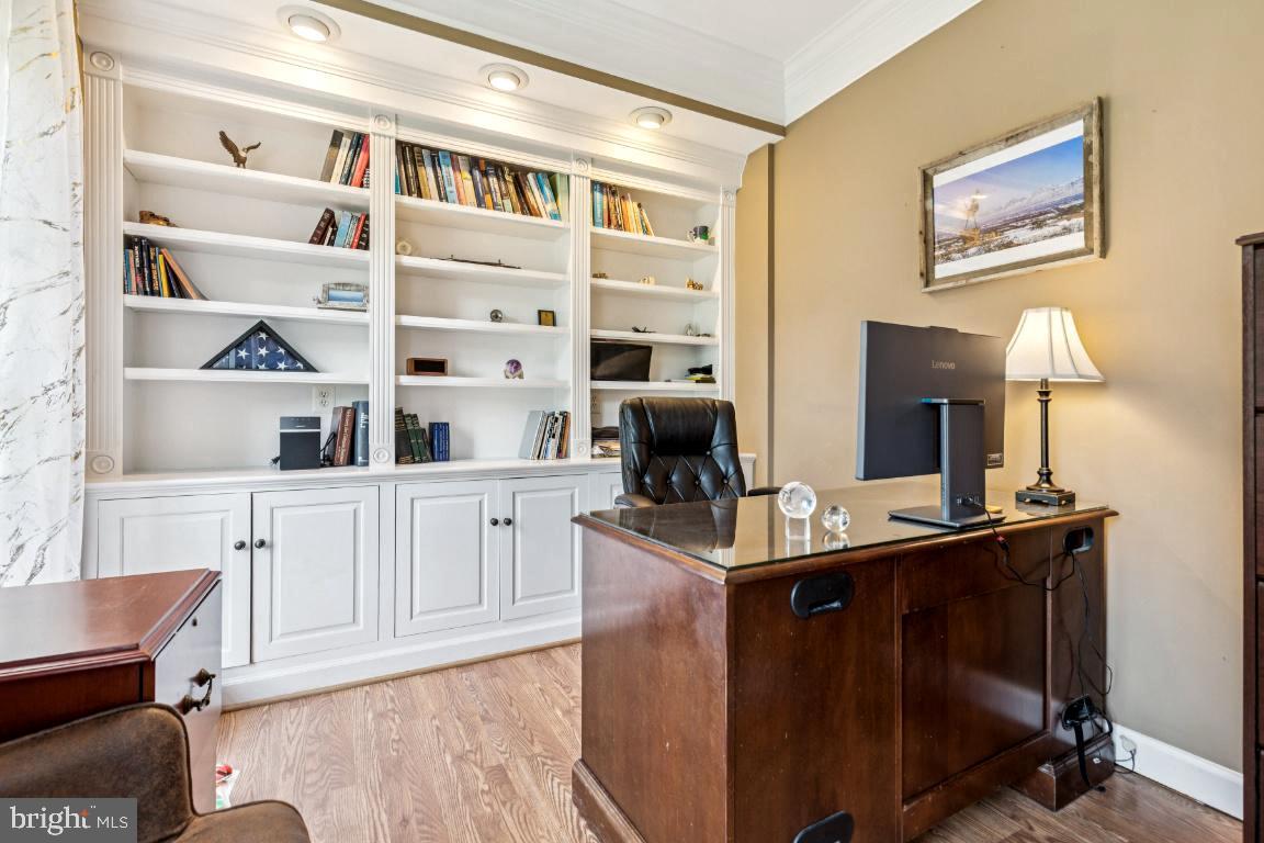 7834 MEADOWGATE DRIVE