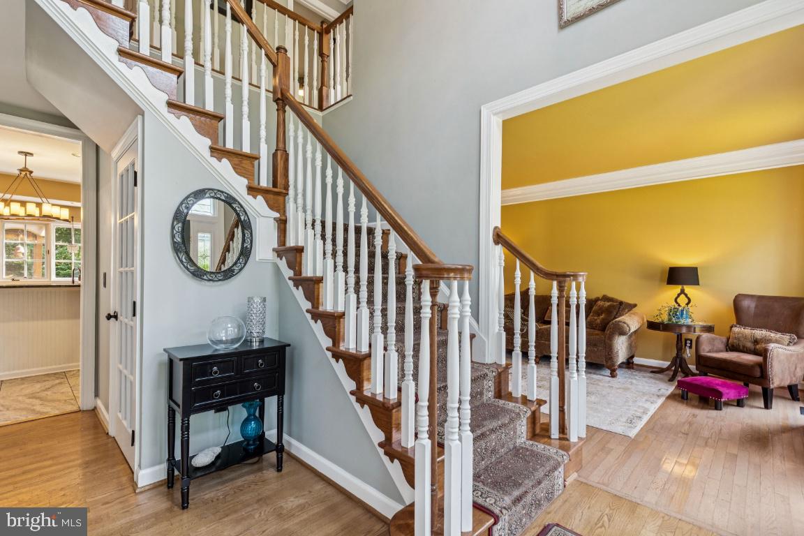 7834 MEADOWGATE DRIVE