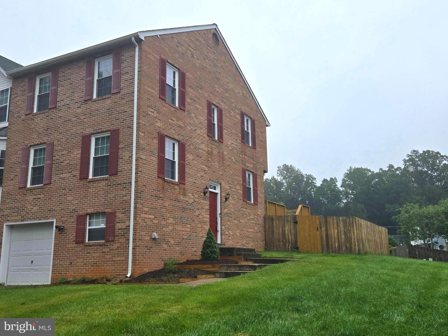 400 CABIN CT
