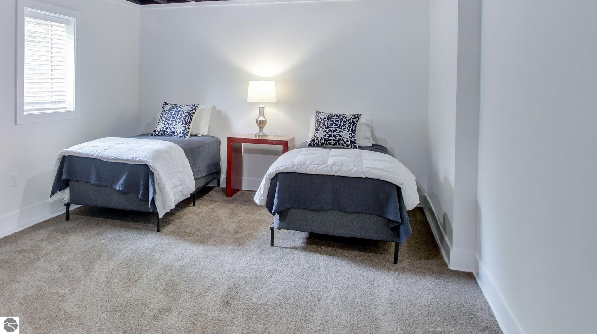 4393 Apple Tree Lane