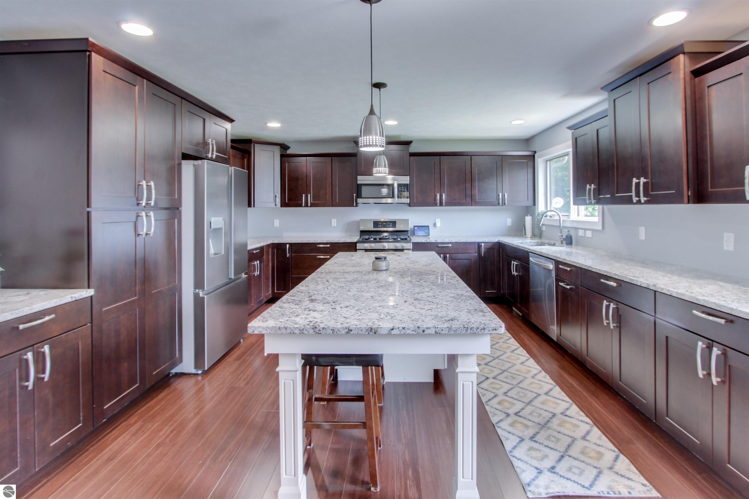 4393 Apple Tree Lane