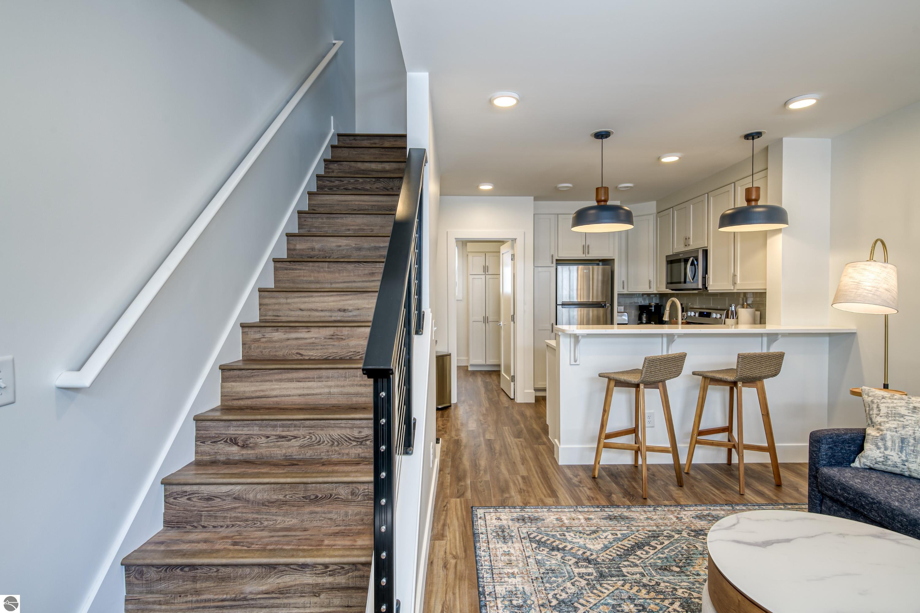 124 Gillis Street # 7