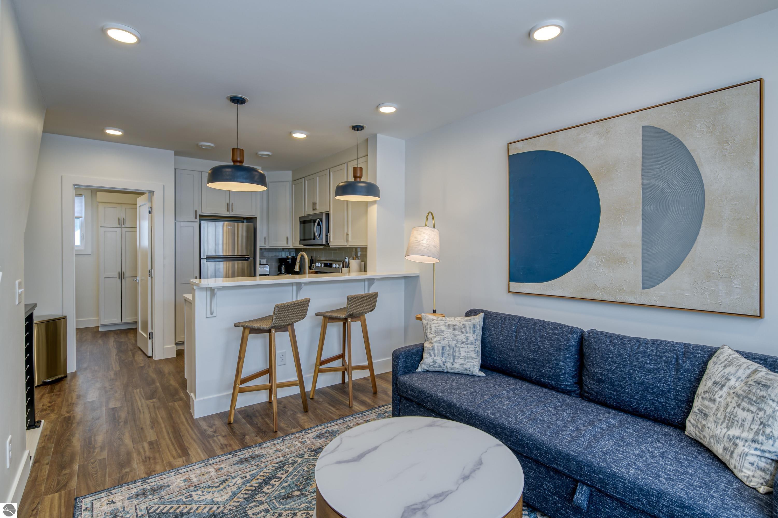 124 Gillis Street # 7