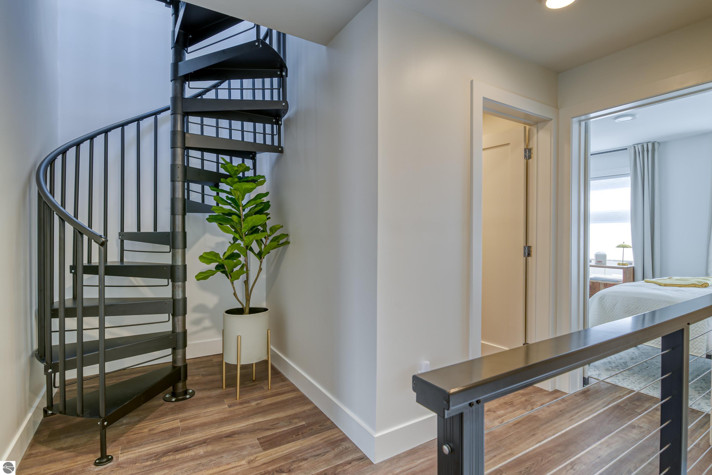 124 Gillis Street # 7