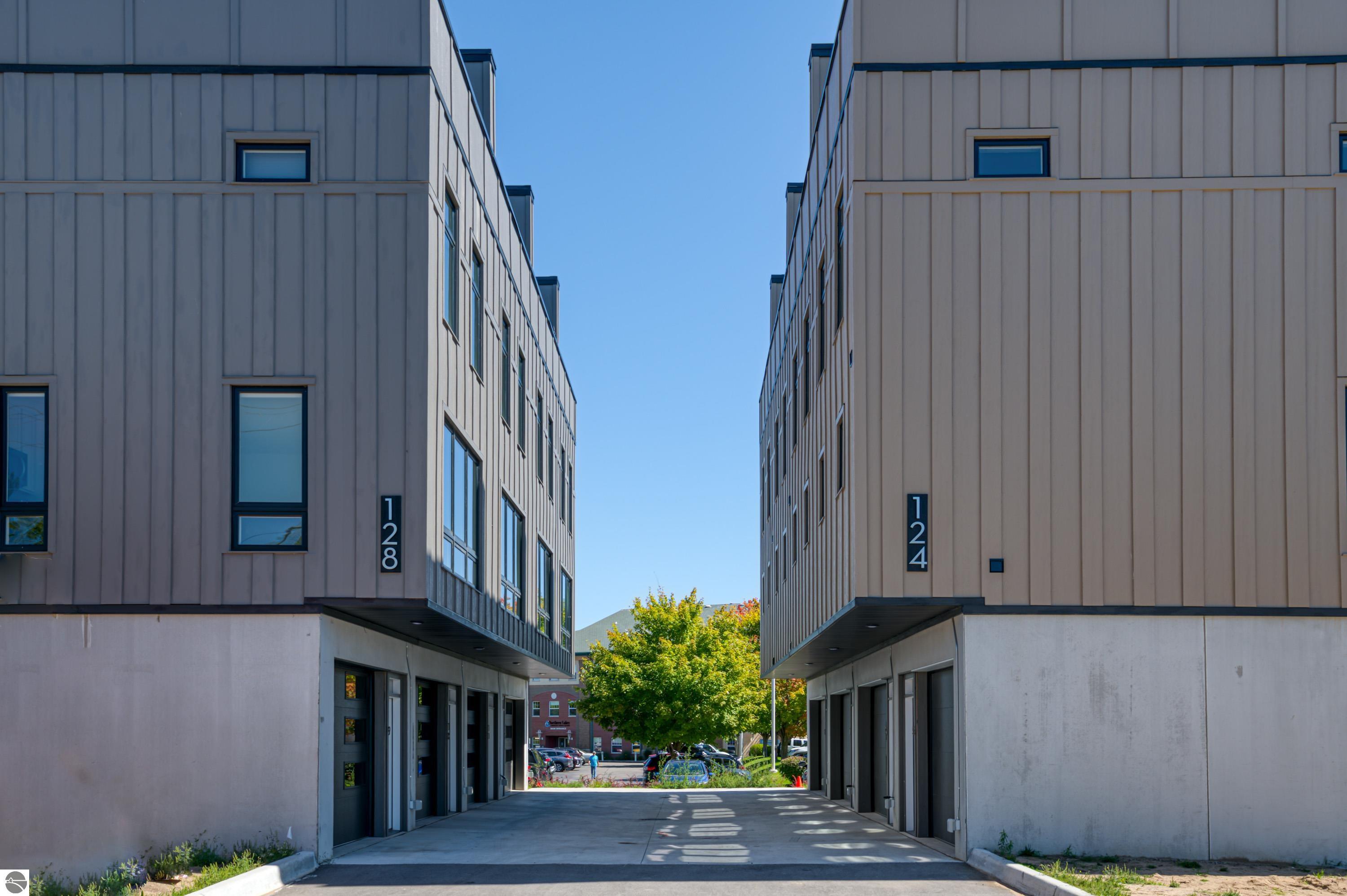 124 Gillis Street # 7