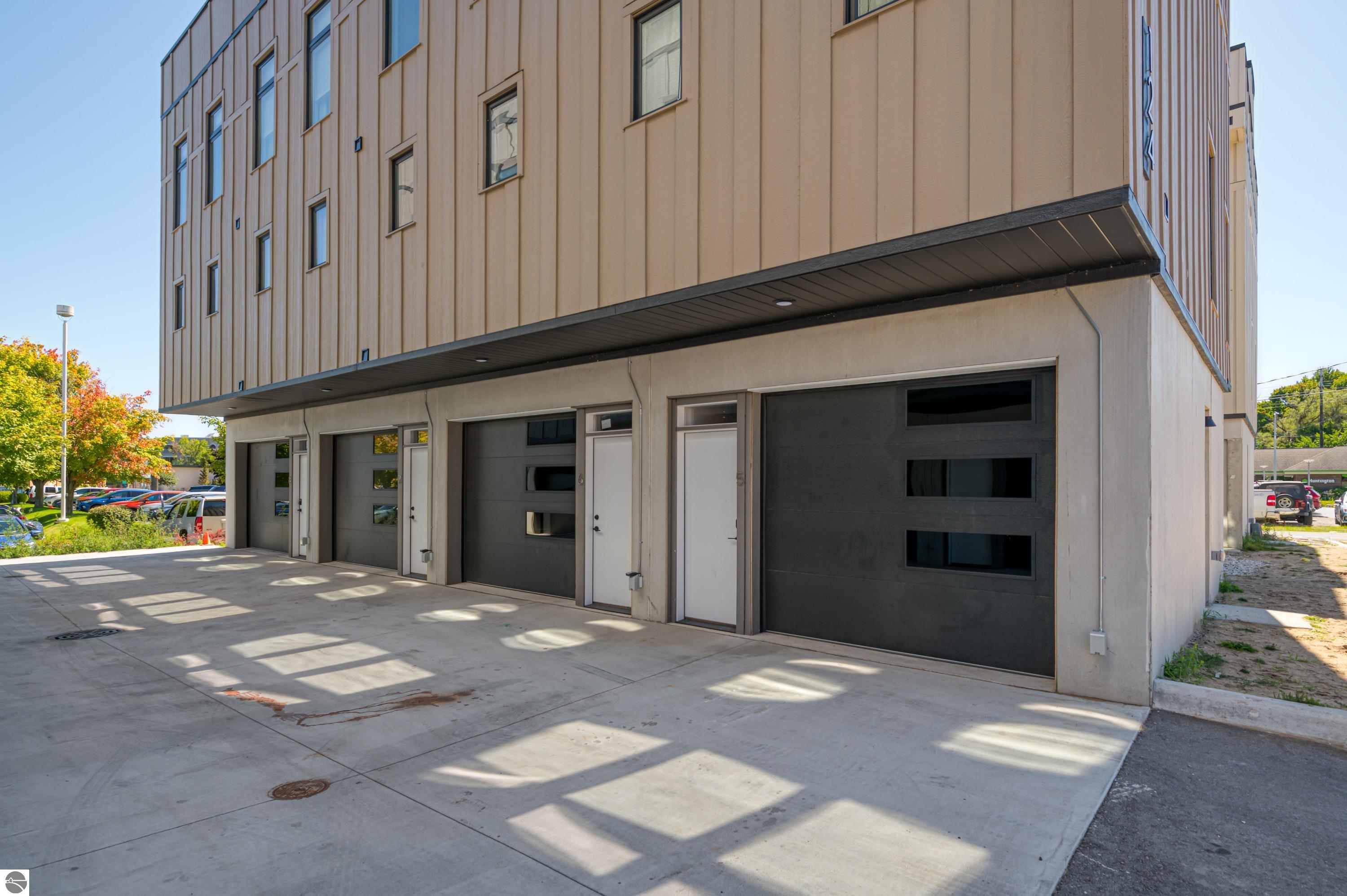 124 Gillis Street # 7