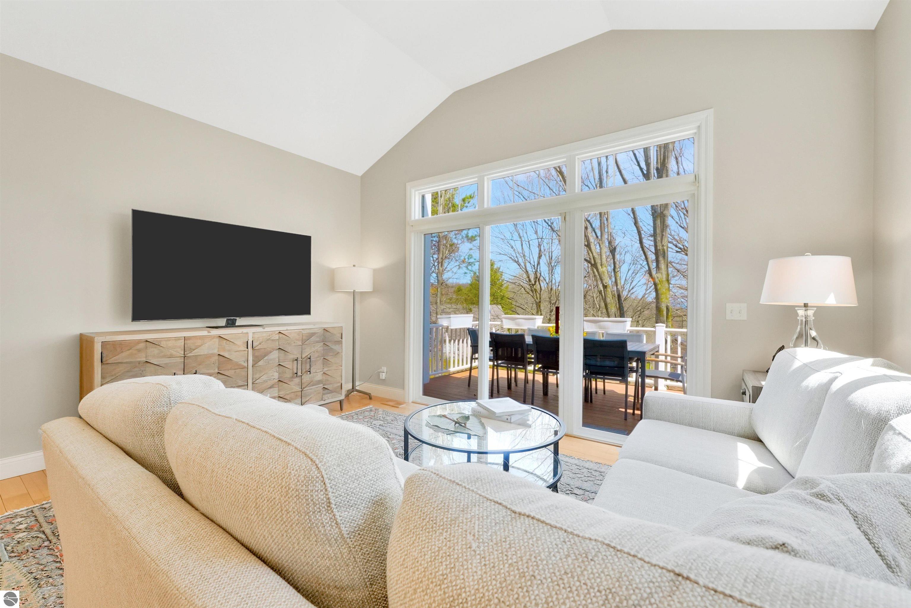 10565 Camrose Circle