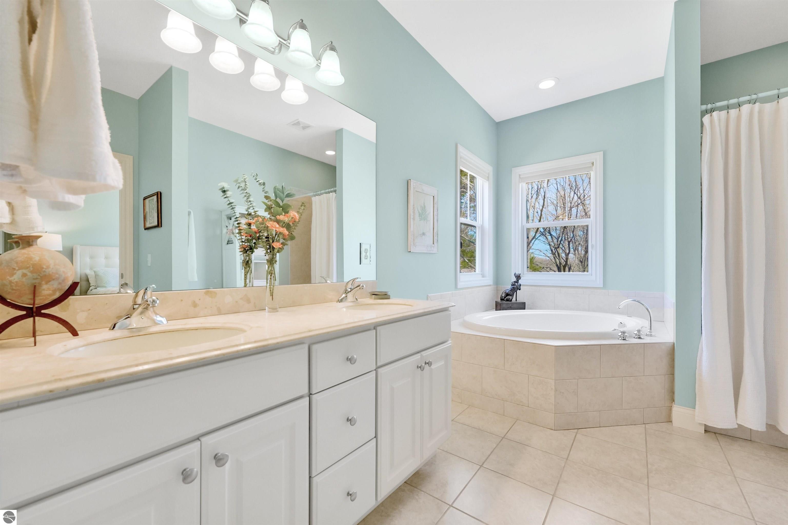 10565 Camrose Circle