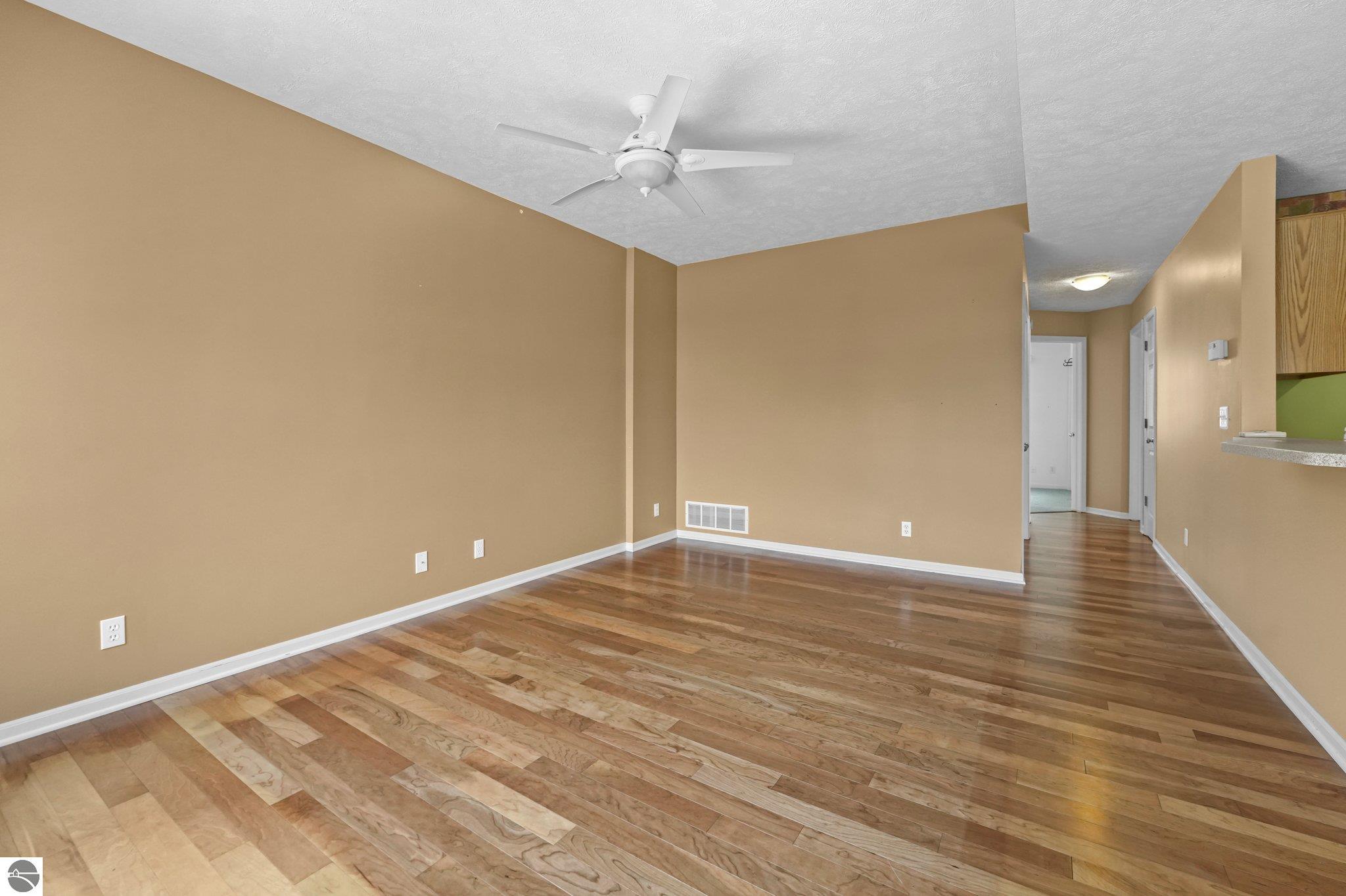 13766 S West Bayshore Drive # 203