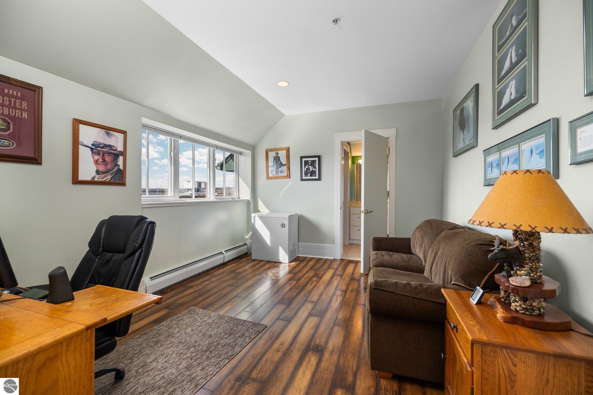 141 Rivers Edge Drive # 400