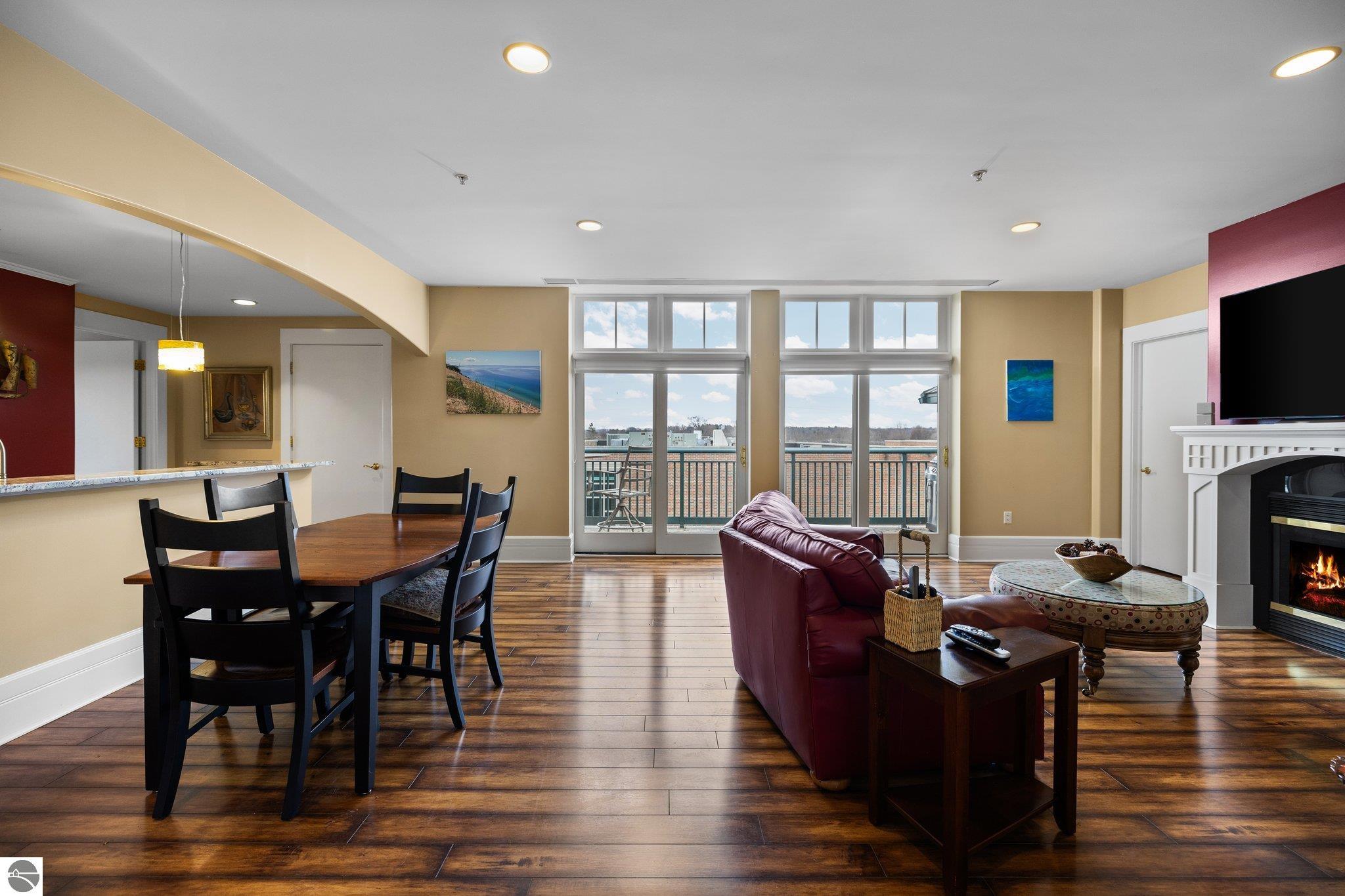 141 Rivers Edge Drive # 400