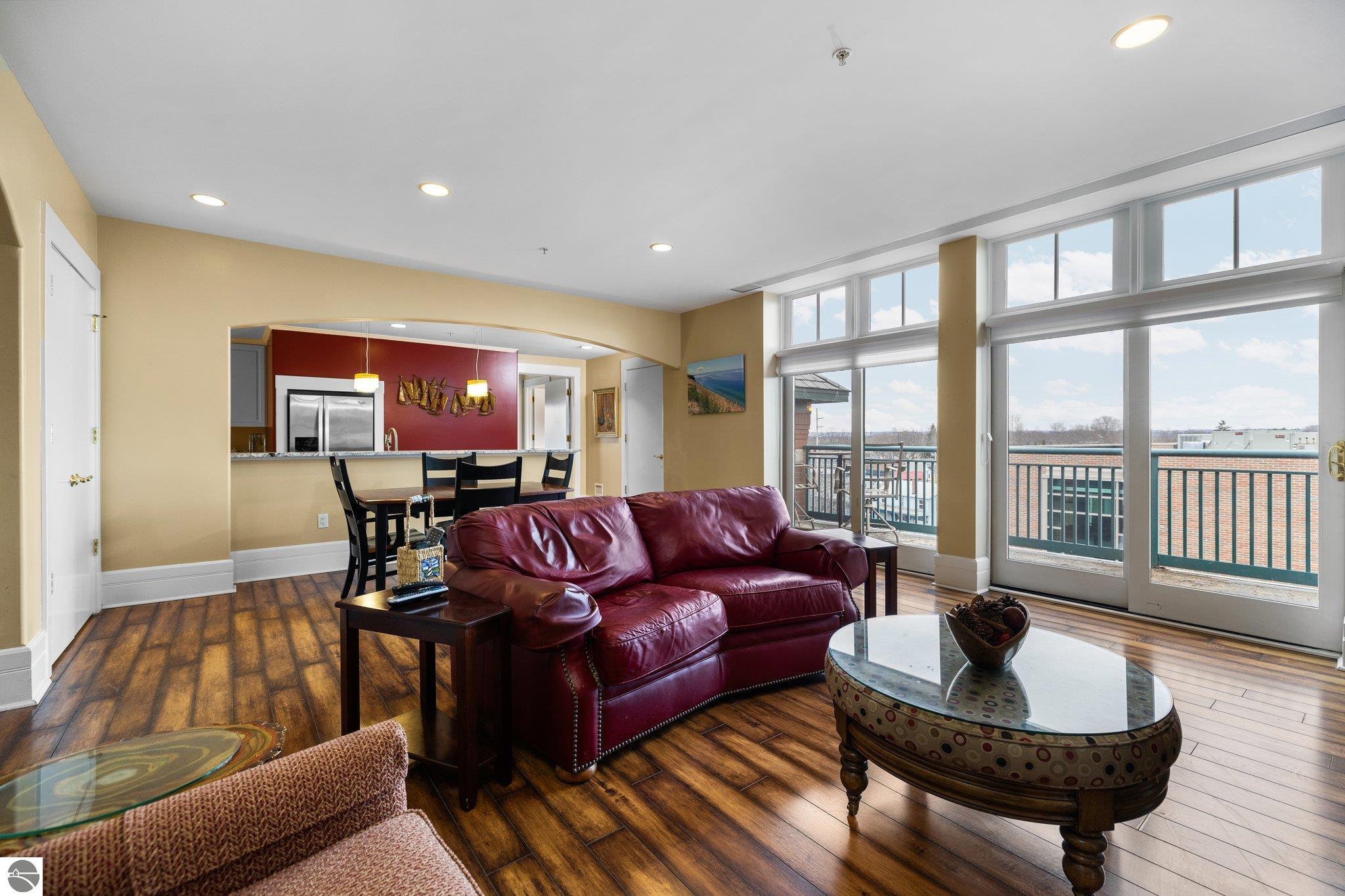 141 Rivers Edge Drive # 400