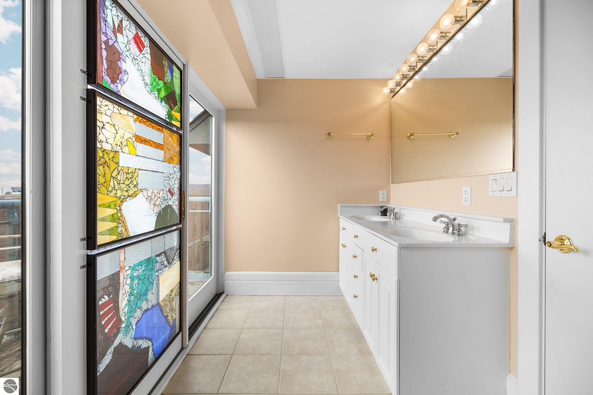 141 Rivers Edge Drive # 400