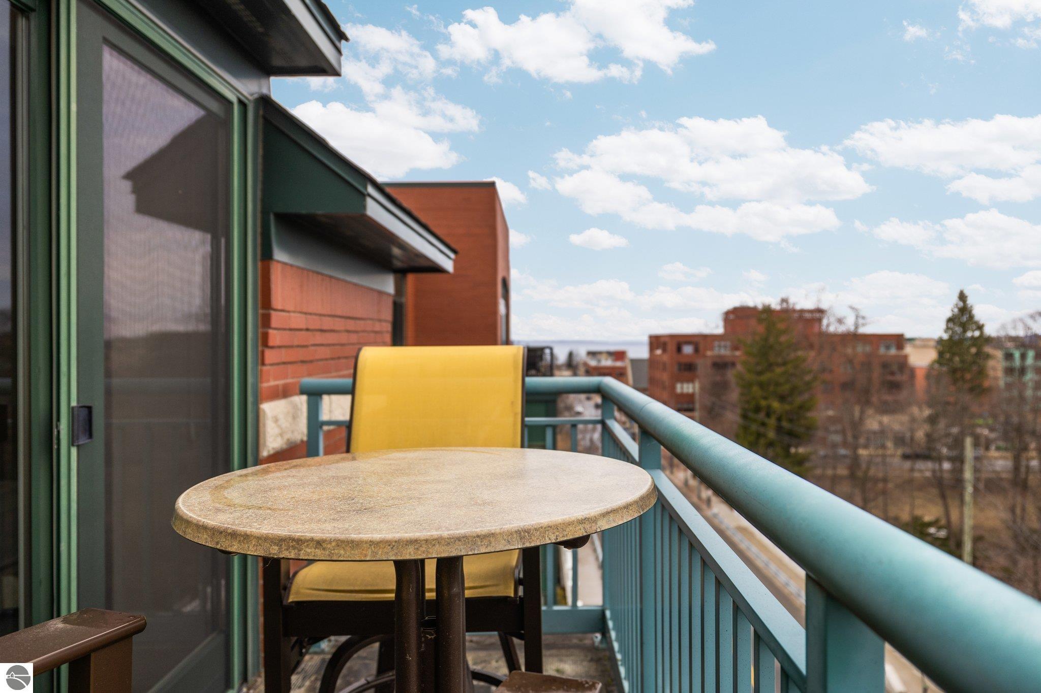 141 Rivers Edge Drive # 400