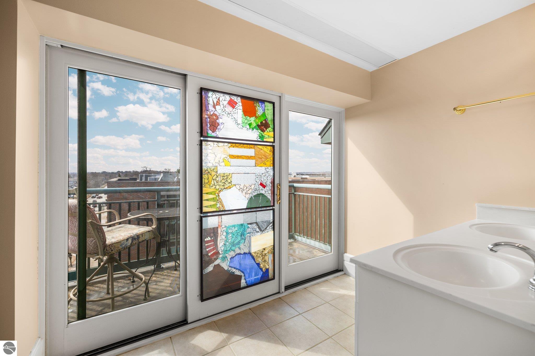 141 Rivers Edge Drive # 400