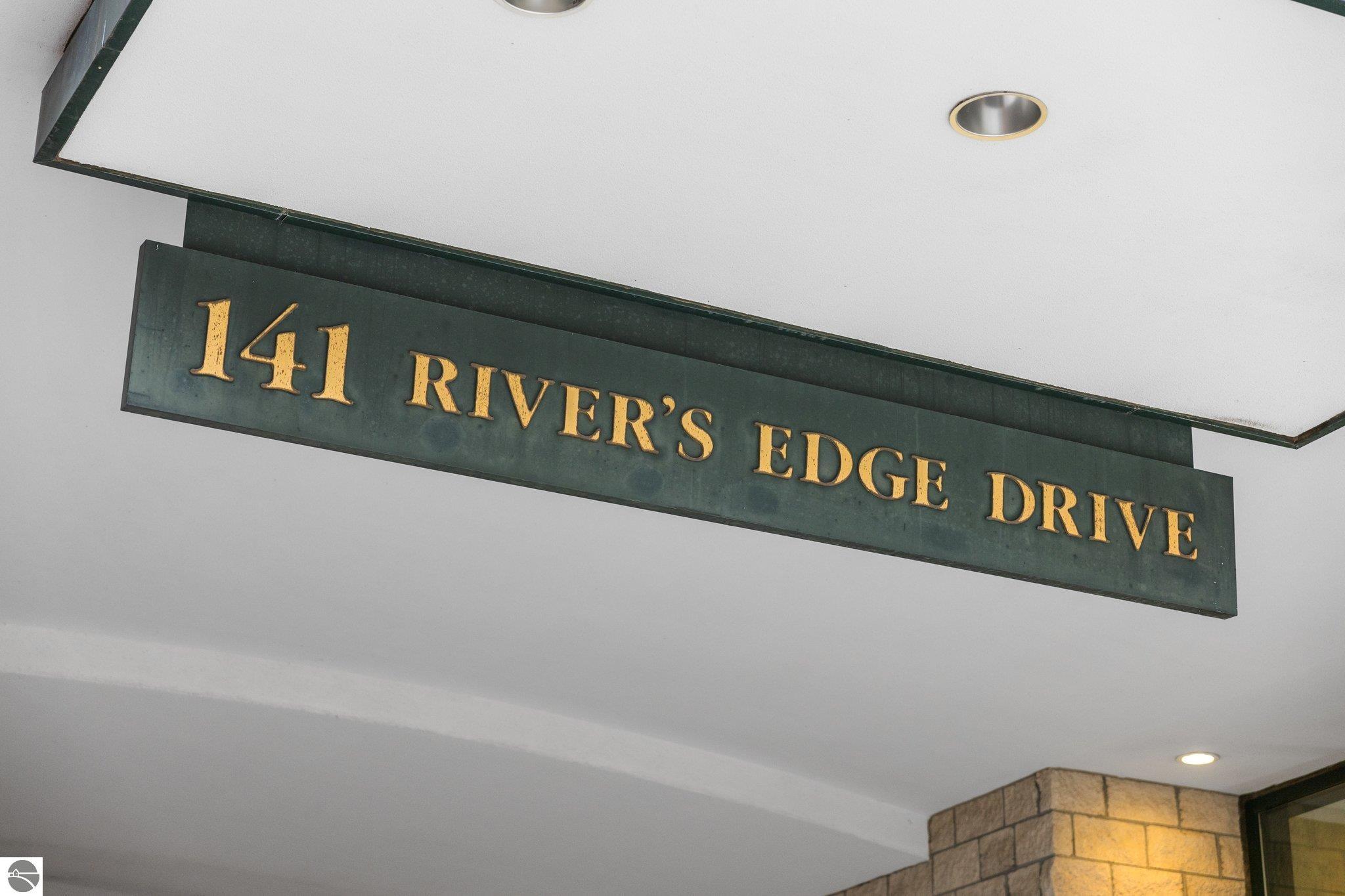 141 Rivers Edge Drive # 400