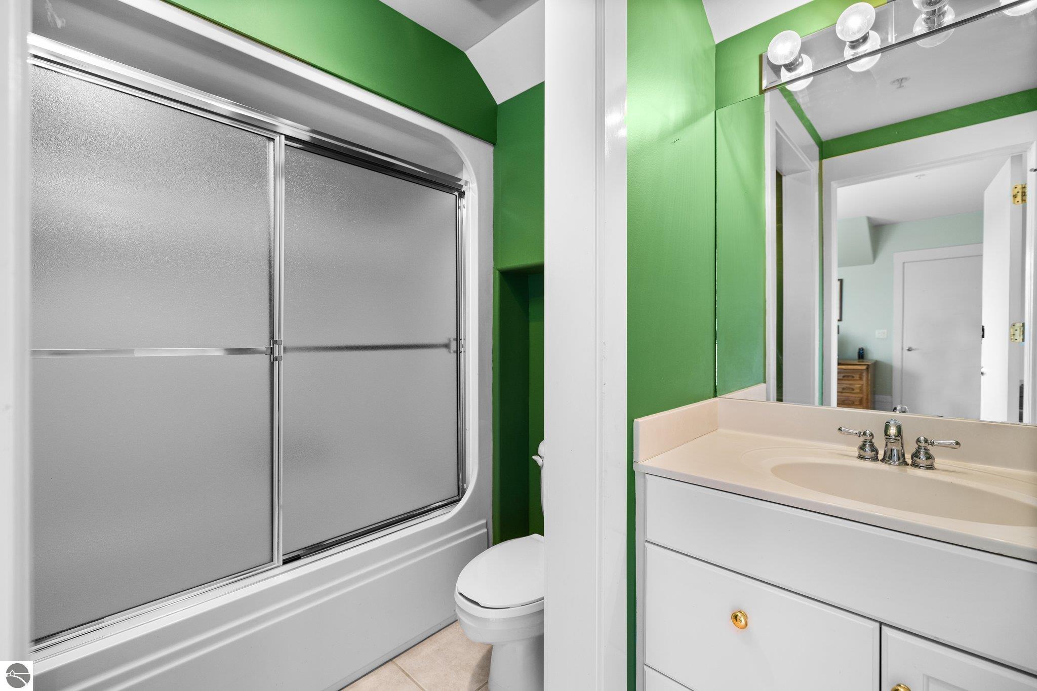 141 Rivers Edge Drive # 400