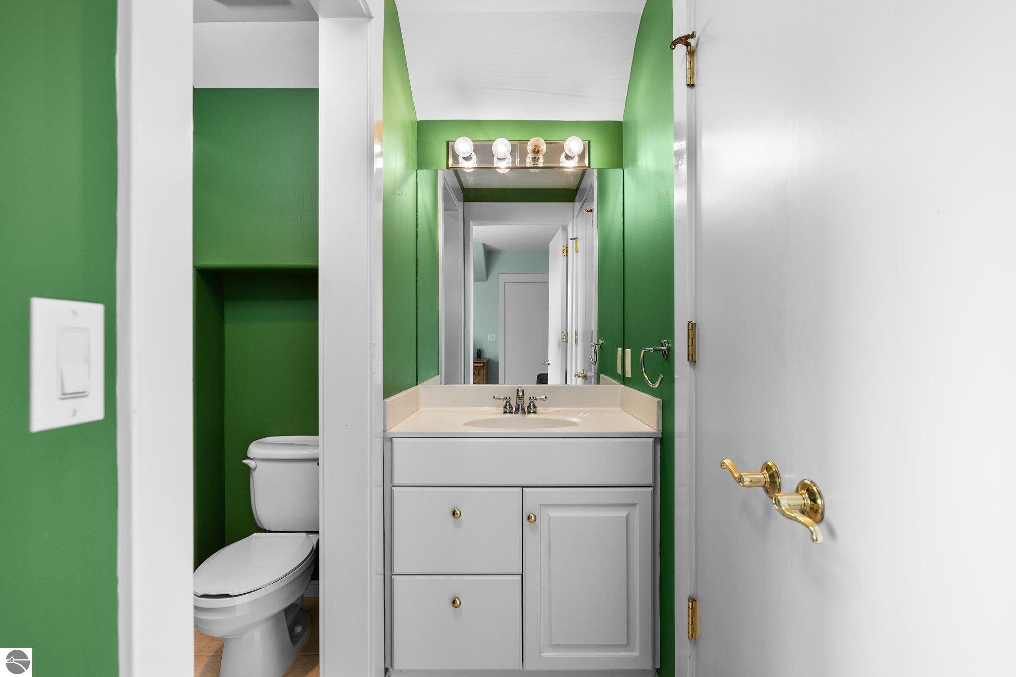 141 Rivers Edge Drive # 400