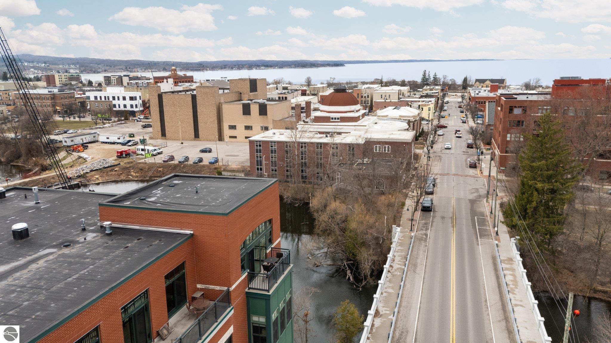 141 Rivers Edge Drive # 400