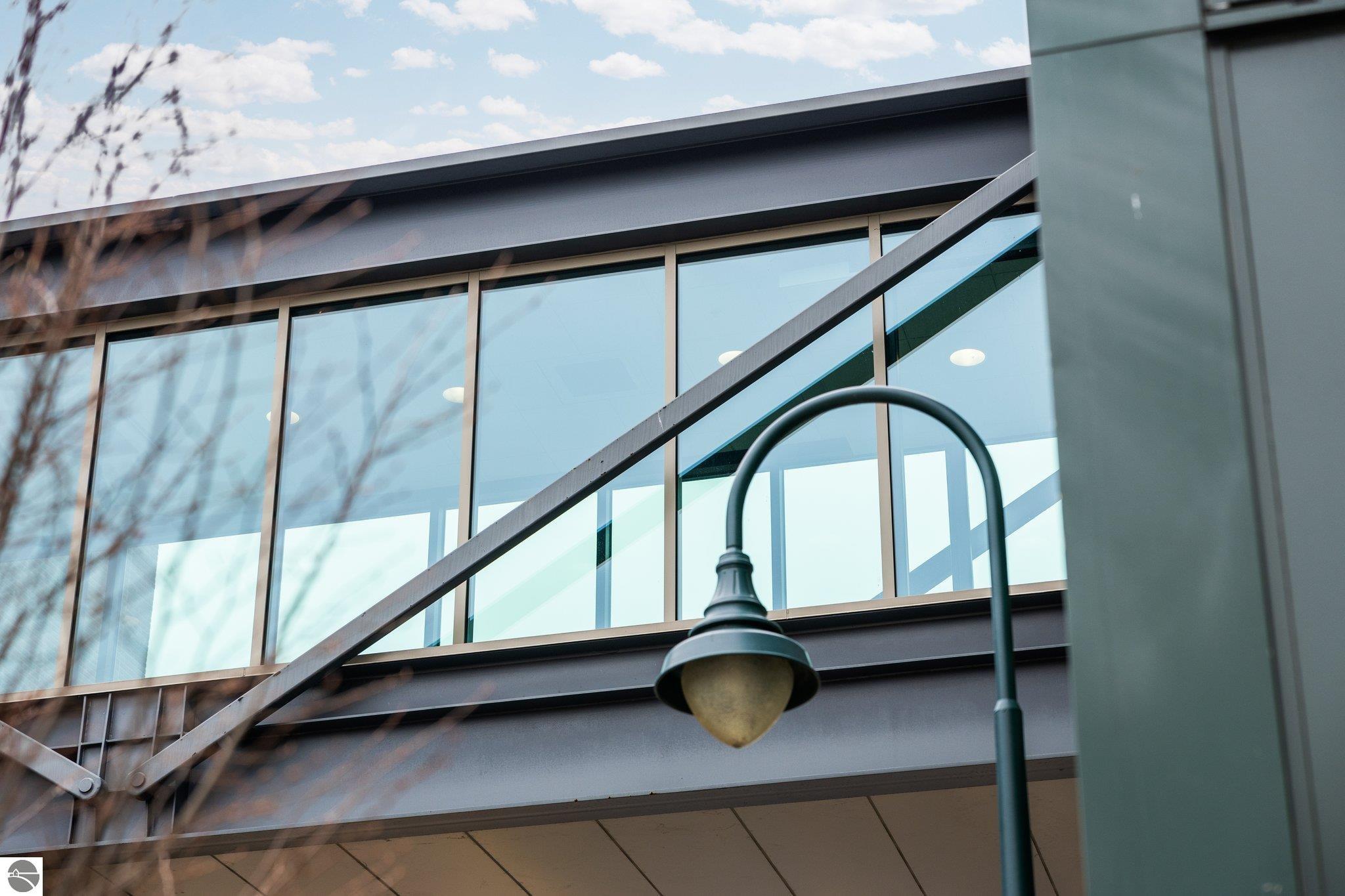 141 Rivers Edge Drive # 400