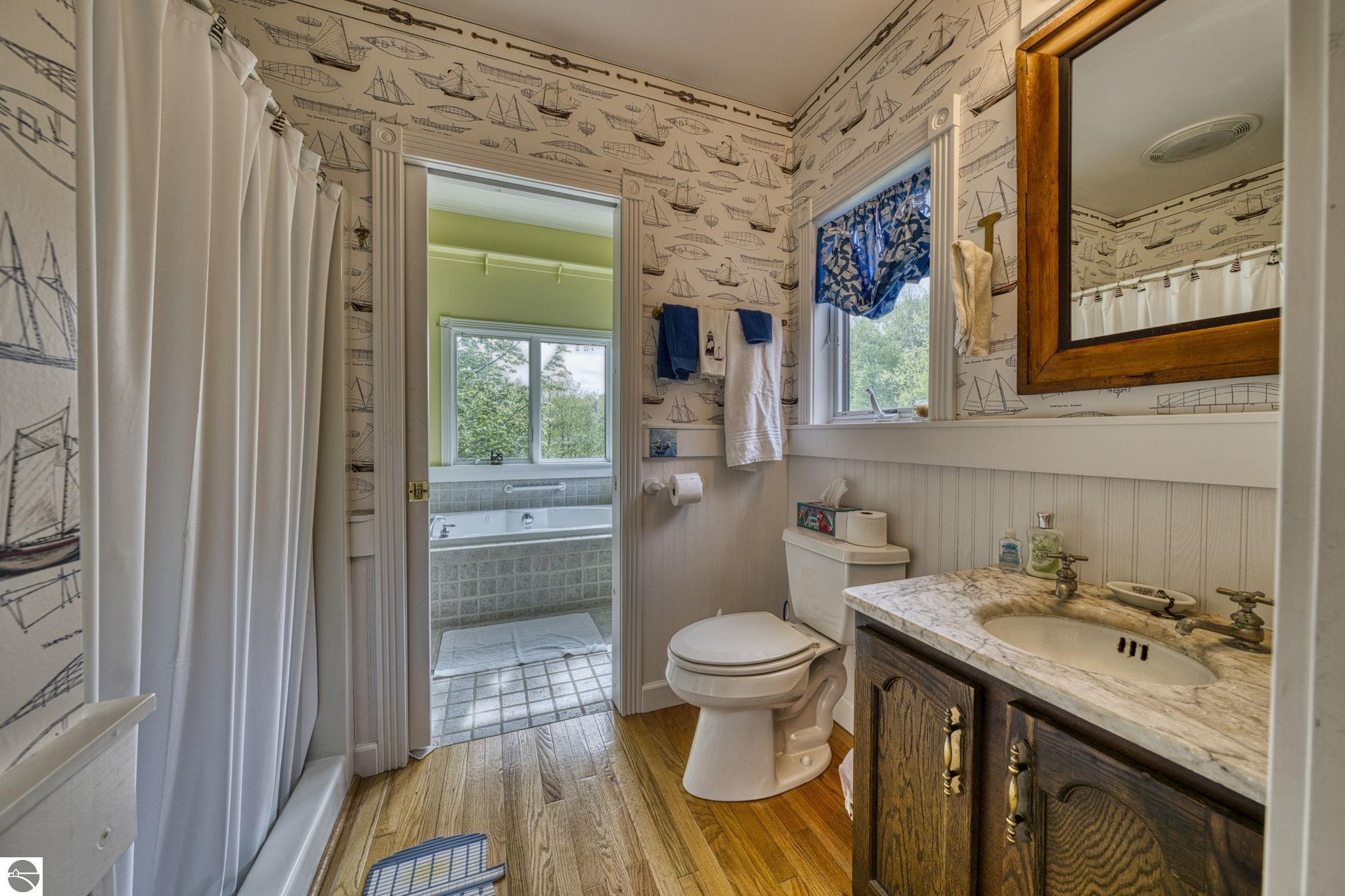 6400 N Manitou Trail