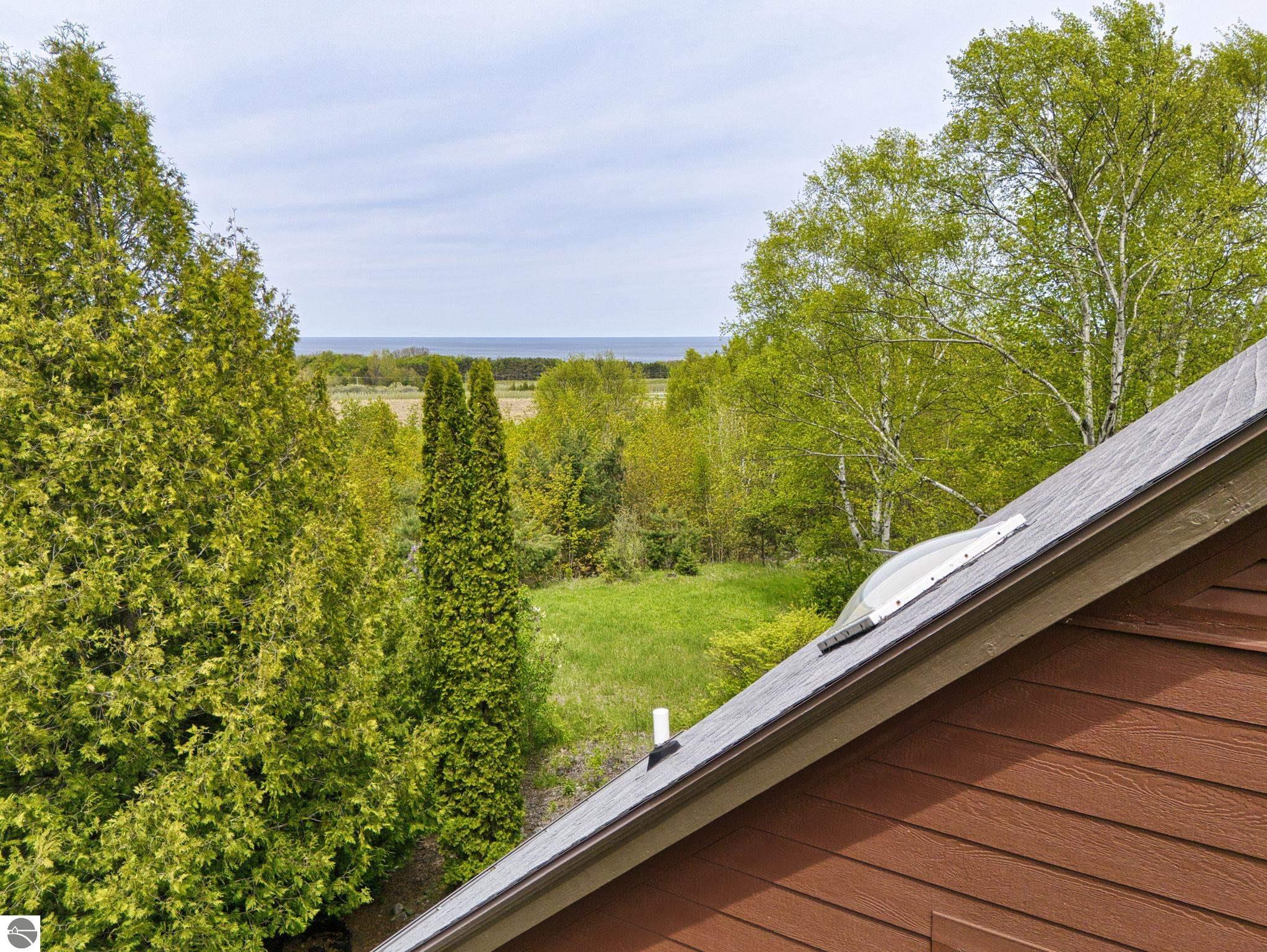 6400 N Manitou Trail