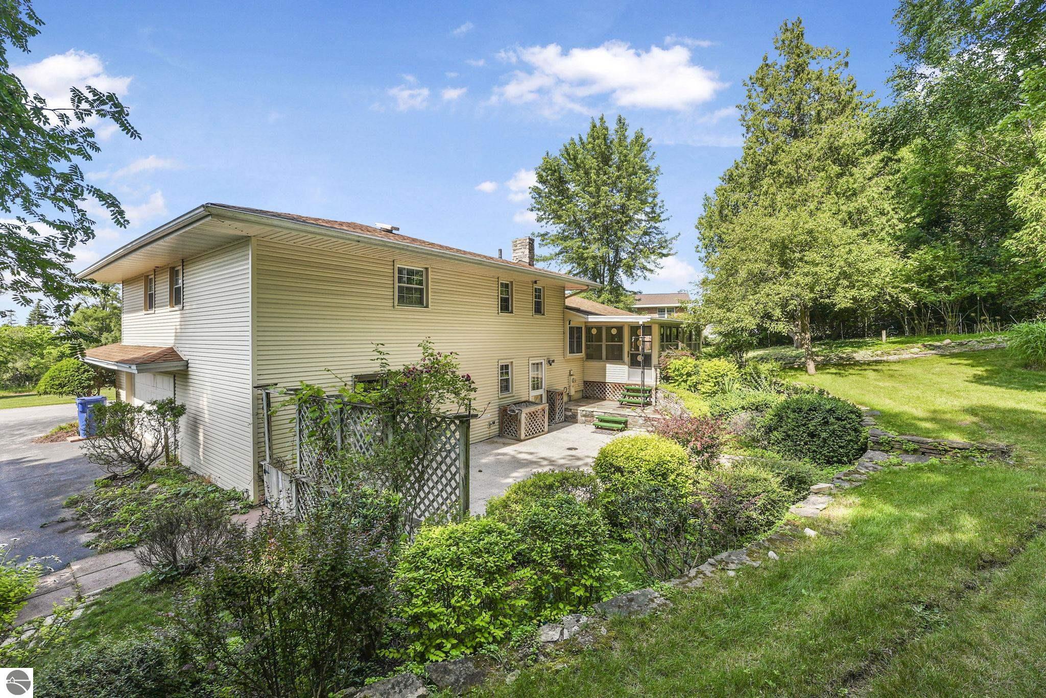 3526 Scenic Hills Drive