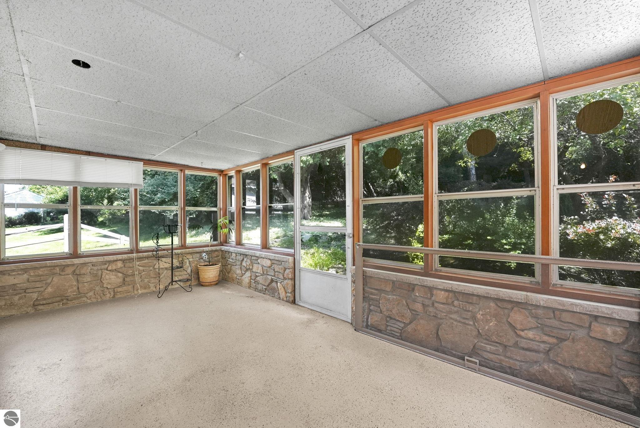 3526 Scenic Hills Drive