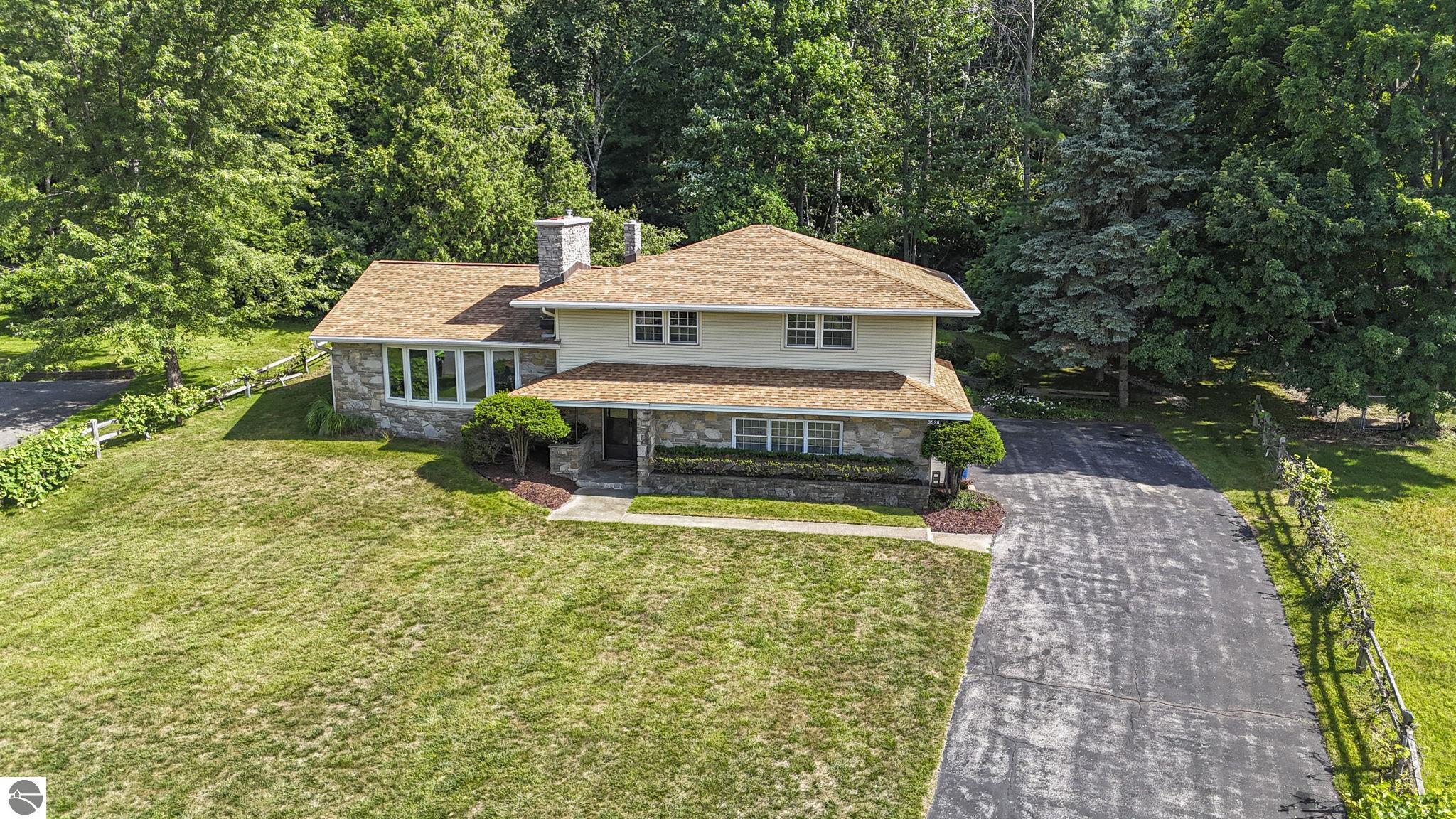 3526 Scenic Hills Drive