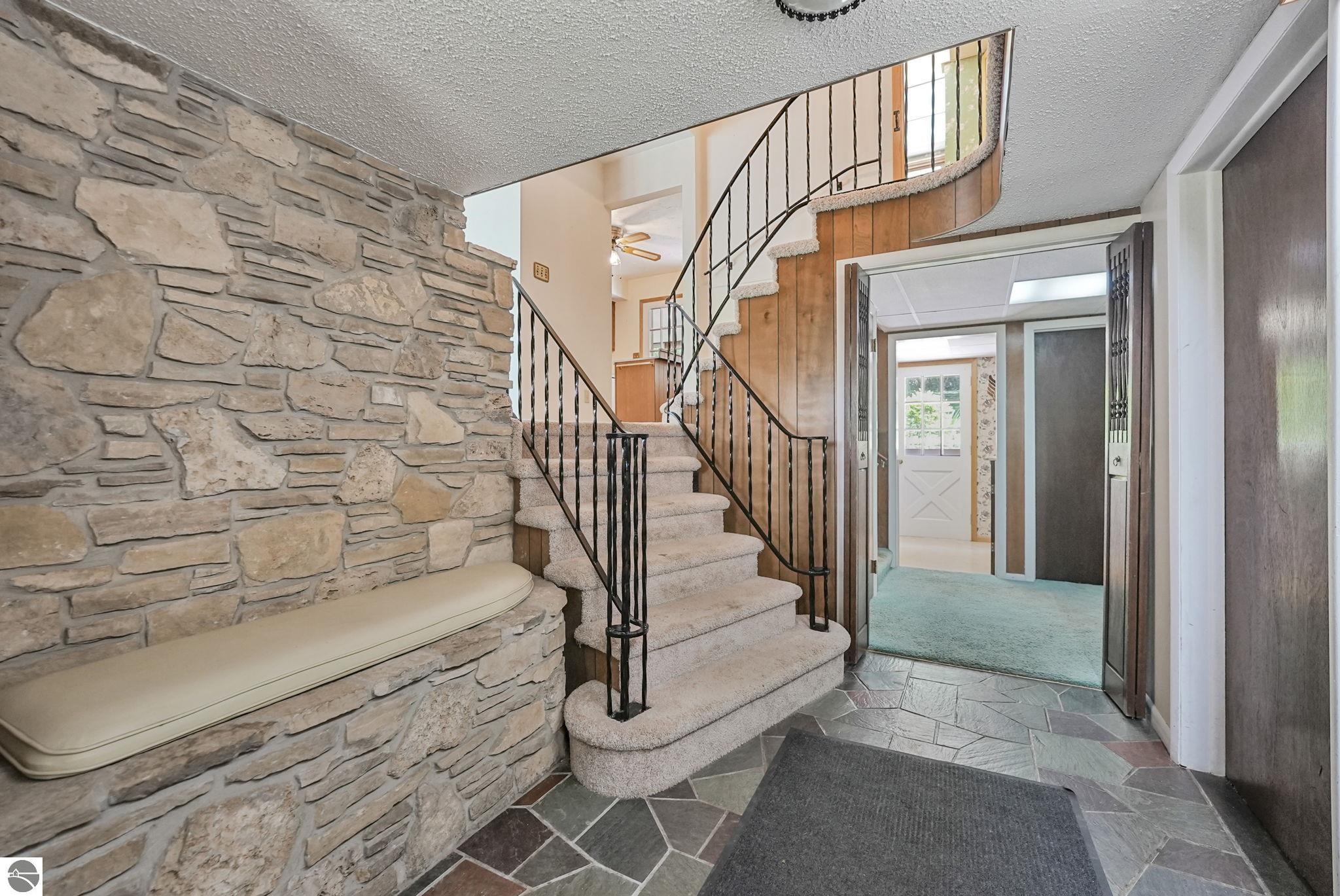 3526 Scenic Hills Drive