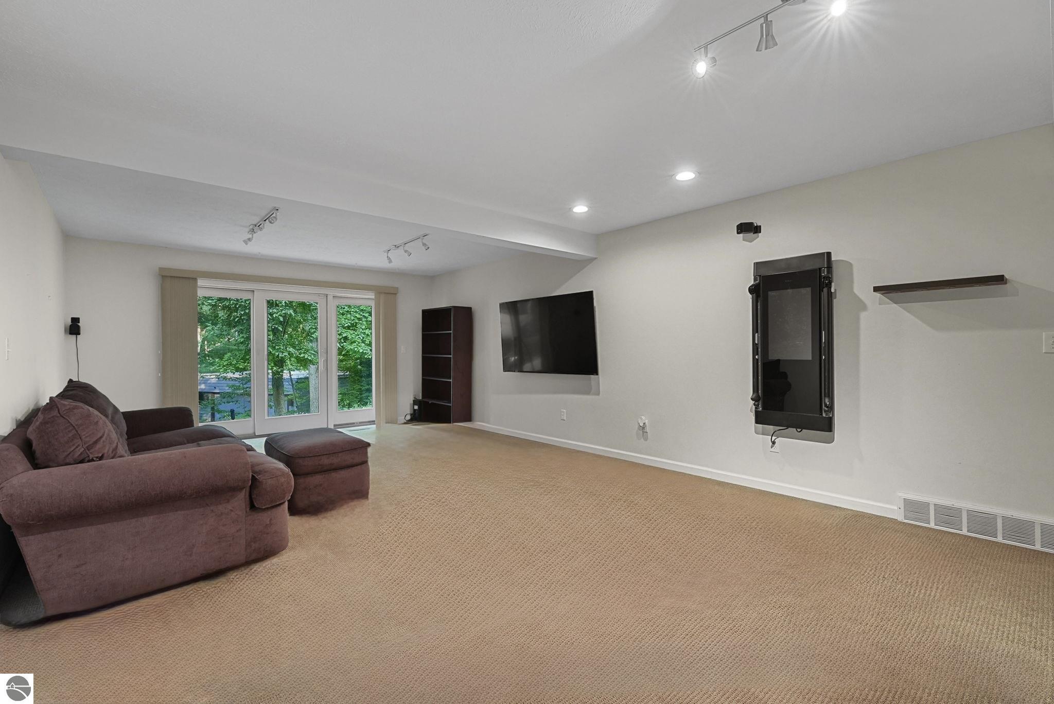 1721 Timber Lane Drive