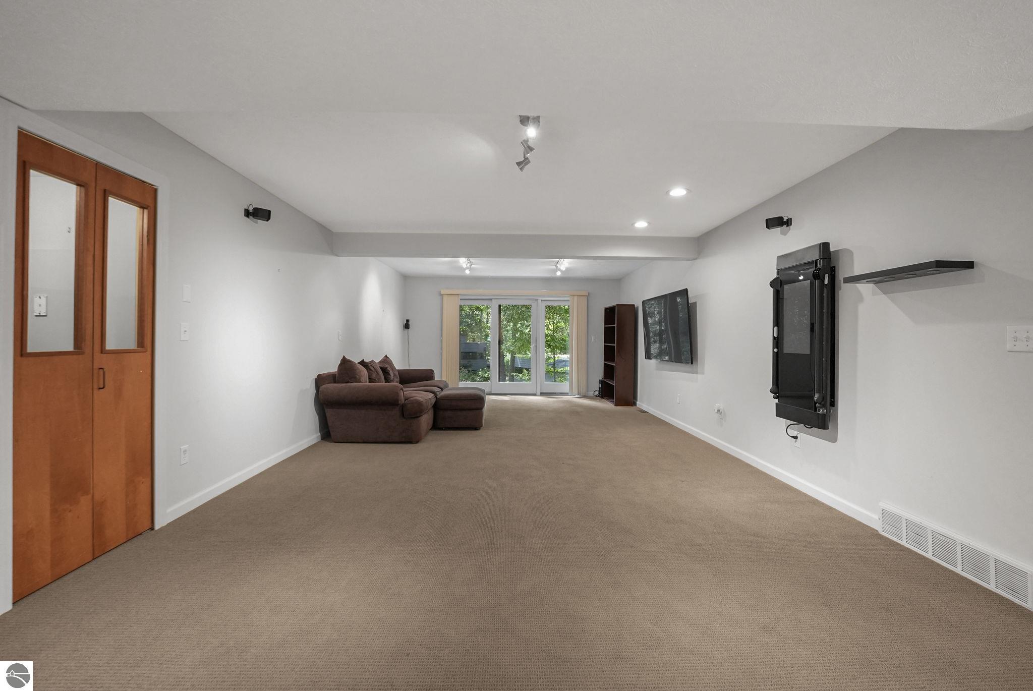 1721 Timber Lane Drive